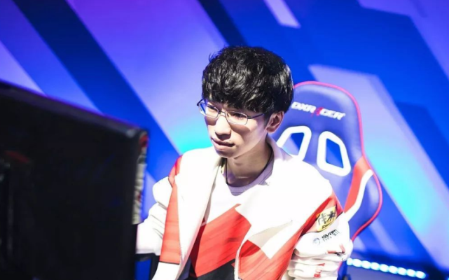 军和世界纪 军和世界纪