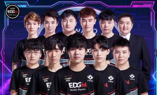 远藤航每9 远藤航每9